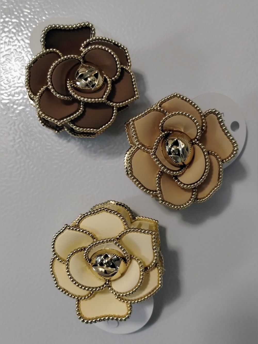Camellia Hair Clips NWT 3 Pieces